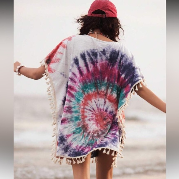 NEW Tie-Dye Beach Cover-Up with Fringe Size S - Picture 4 of 9